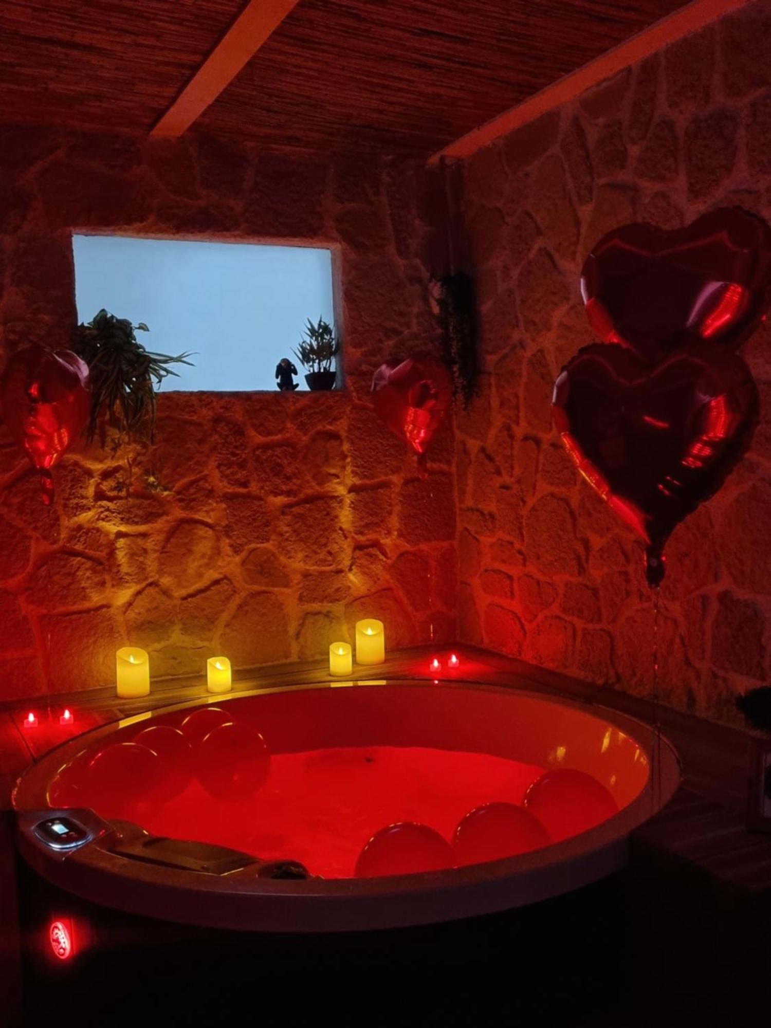 Les Spas De La Mer, Suite & Spa, Love Room, Plein Coeur Du Grau Le Grau-du-Roi Eksteriør billede