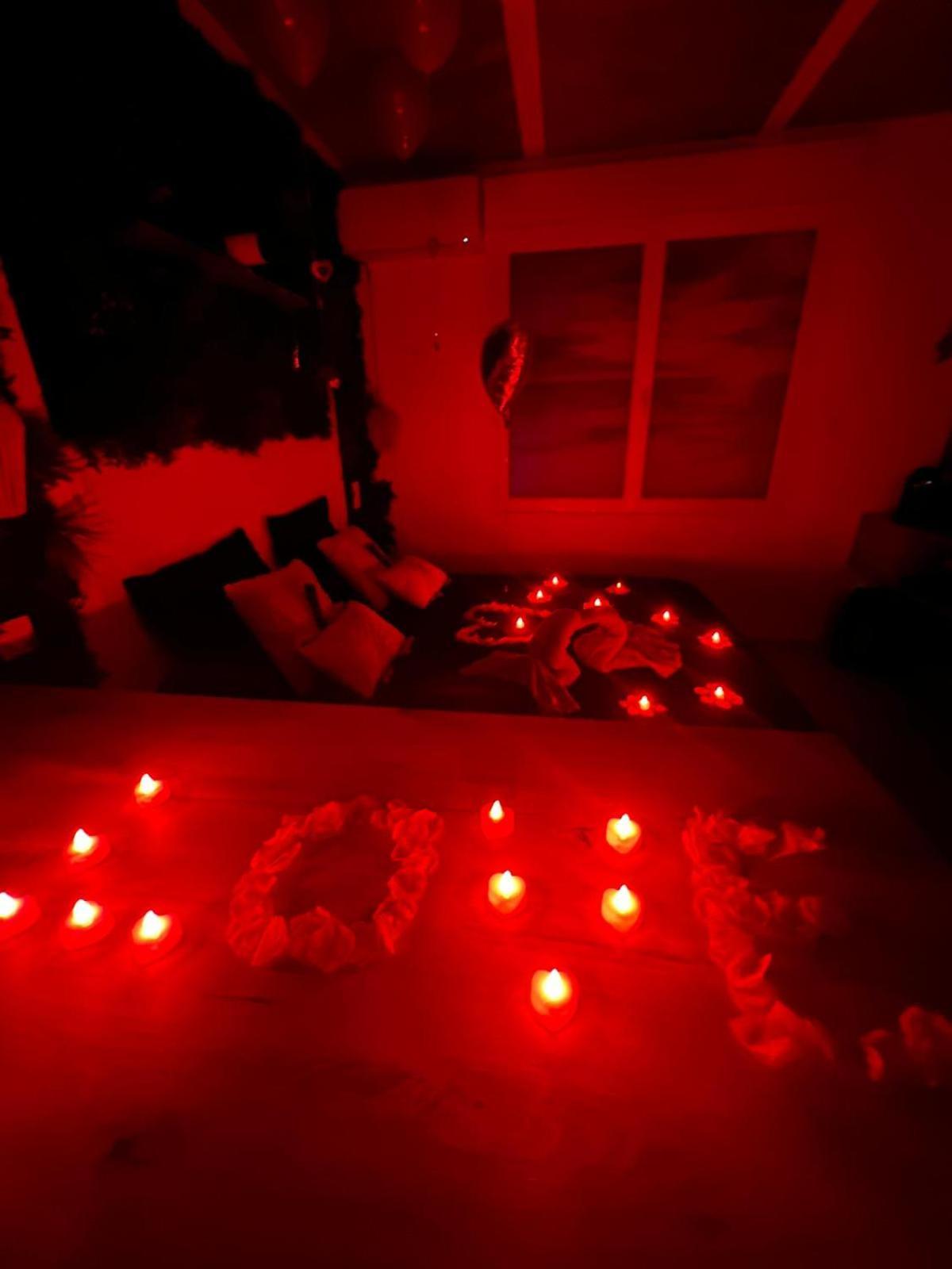 Les Spas De La Mer, Suite & Spa, Love Room, Plein Coeur Du Grau Le Grau-du-Roi Eksteriør billede