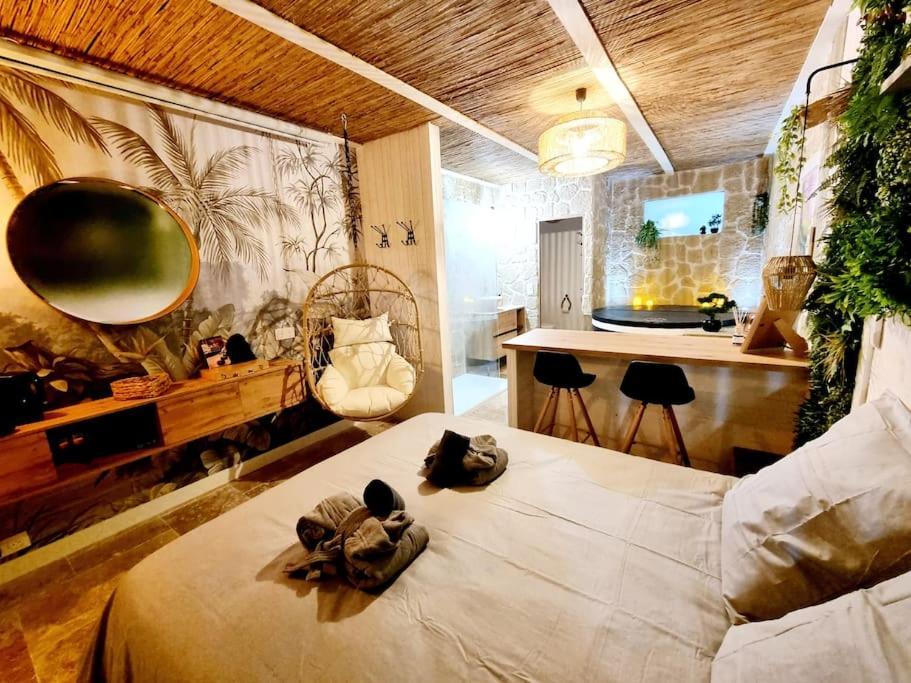 Les Spas De La Mer, Suite & Spa, Love Room, Plein Coeur Du Grau Le Grau-du-Roi Eksteriør billede